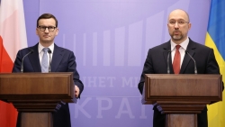 Thủ tướng Ba Lan khẳng định sẽ cấp hàng vạn quả đạn pháo, súng cối và UAV cho Ukraine