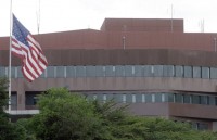 american airlines dinh chi cac chuyen bay toi venezuela