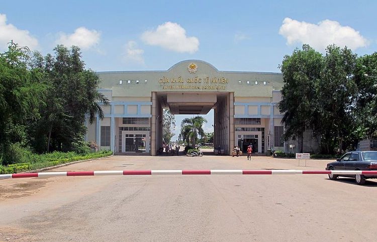 Dịch Covid-19: Bộ Công Thương khuyến cáo về việc đưa hàng tới cửa khẩu Campuchia
