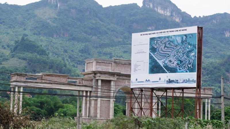 Tin bất động sản mới nhất: Có thể thu hồi dự án chậm tiến độ tại Hòa Bình, TP HCM điều tra nạn bảo kê xây nhà trái phép