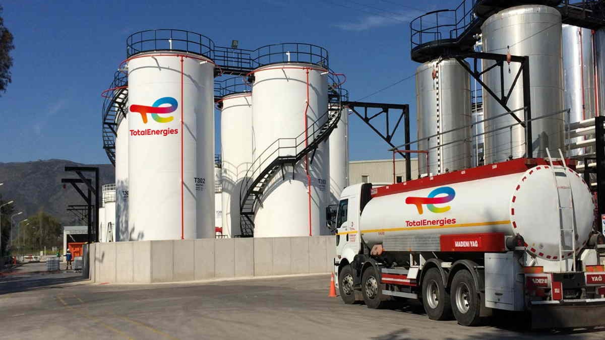 Bất chấp năm 2022 ‘sóng gió’, các đại gia năng lượng vẫn ăn nên làm ra, cổ đông hưởng lợi ích chưa từng có