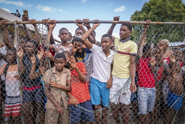 Ảnh ấn tượng tuần (21-27/3): Ukraine đề nghị được cấp xe tăng, NATO áp trừng phạt ‘chưa từng có’ lên Moscow, thêm án tù với nhân vật đối lập Nga