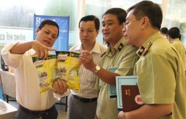 Chống hàng giả, ai bảo vệ doanh nghiệp?