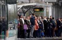 Đâu là thách thức lớn nhất trong cải cách kinh tế của Pháp?