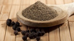 Giá tiêu hôm nay 10/9, thị trường chịu sức ép giảm giá, Mỹ là nhà nhập khẩu hồ tiêu lớn nhất của Việt Nam