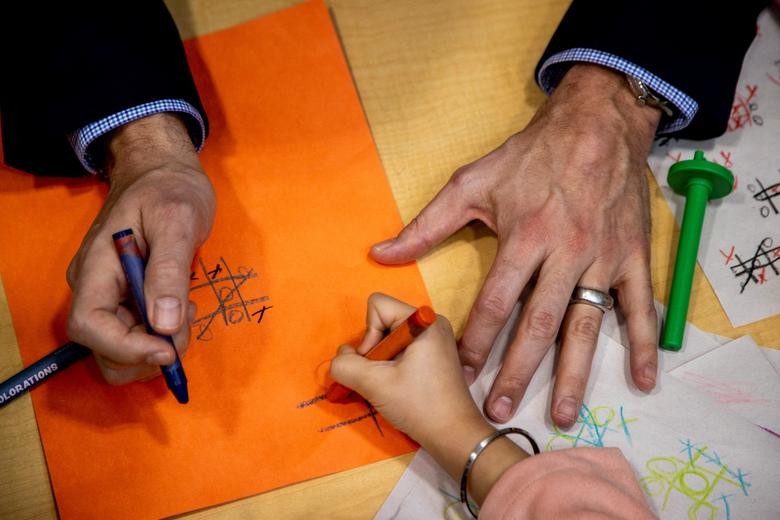 Ảnh ấn tượng tuần (28/3-4/4): Hòa đàm Nga-Ukraine, Moscow không thay đổi quan điểm về Donbass và Crimea, 'nóng' Thượng đỉnh EU-Trung Quốc