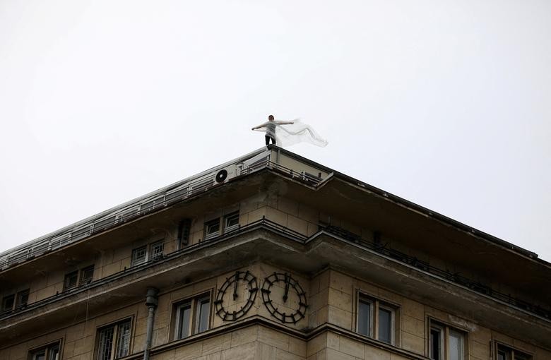 Ảnh ấn tượng tuần (28/3-4/4): Hòa đàm Nga-Ukraine, Moscow không thay đổi quan điểm về Donbass và Crimea, 'nóng' Thượng đỉnh EU-Trung Quốc