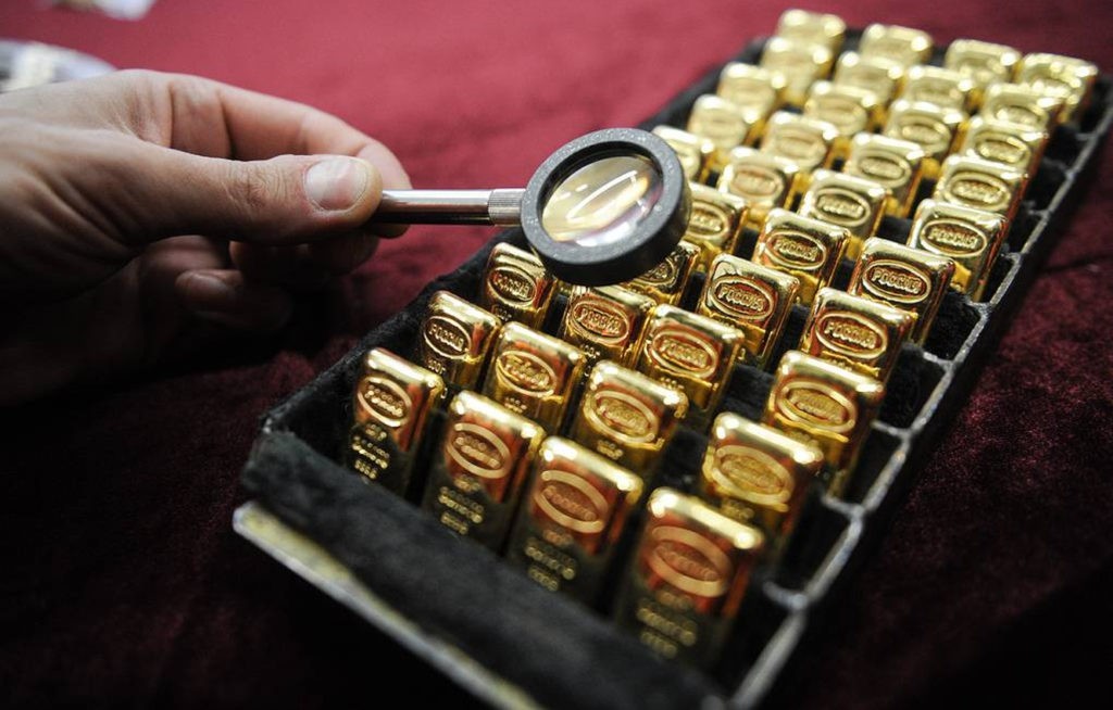 Giá vàng hôm nay 1/6/2023: Giá vàng diễn biến bất ngờ,