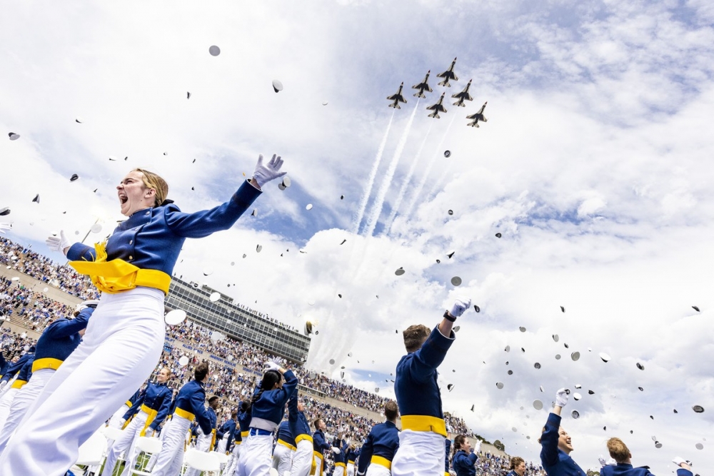 Ảnh ấn tượng tuần 24-30/5: Màn trời chiếu đất ở Dải Gaza, nụ cười của ông Putin với Tổng thống Belarus và diễn biến mới ở Myanmar