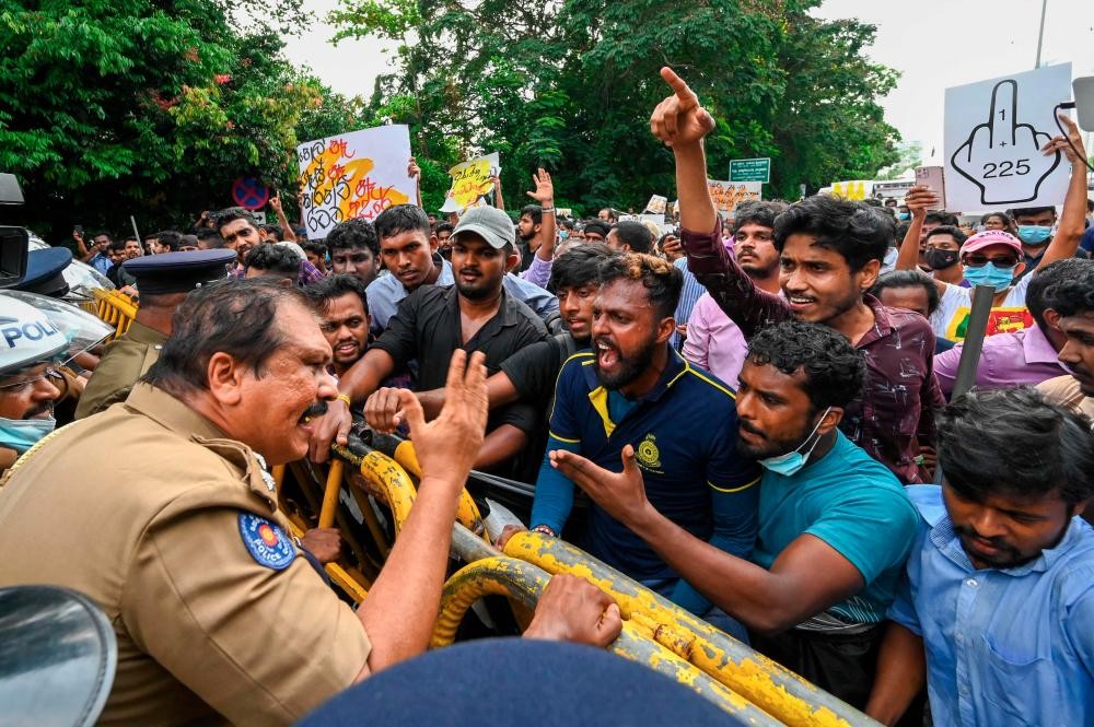 Sri Lanka ban bố tình trạng khẩn cấp lần thứ 2 trong 5 tuần. (Nguồn: AFP) Sri Lanka ban bố tình trạng khẩn cấp lần thứ 2 trong 5 tuần. (Nguồn: AFP)