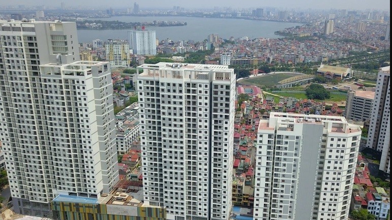 Bất động sản mới nhất: Khách hàng lo bị ‘ngược đãi’ thay vì ‘ưu đãi’, giá chung cư Hà Nội giảm, điều kiện bán nhà cũ thuộc sở hữu Nhà nước