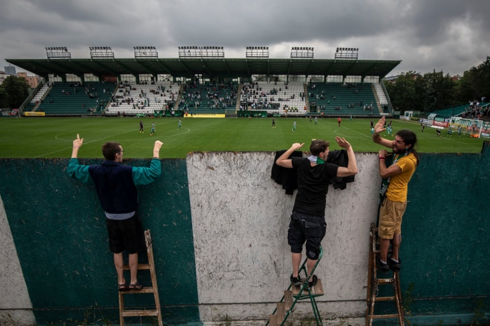 anh an tuong tuan 15 216 bieu tinh o my day song covid 19 can quet my latinh va trieu tien noi gian