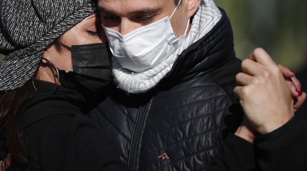 Ảnh ấn tượng tuần 31/5-6/6: Trò chơi trốn tìm ở Dải Gaza; Tổng thống Putin nói có động cơ chính trị khi cấm vaccine Sputnik V và ông Biden đi xe đạp