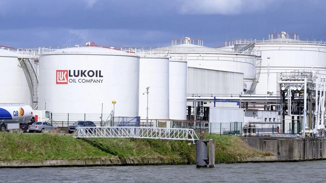 Italy có thể quốc hữu hóa nhà máy lọc dầu thuộc tập đoàn Nga tại Sicily