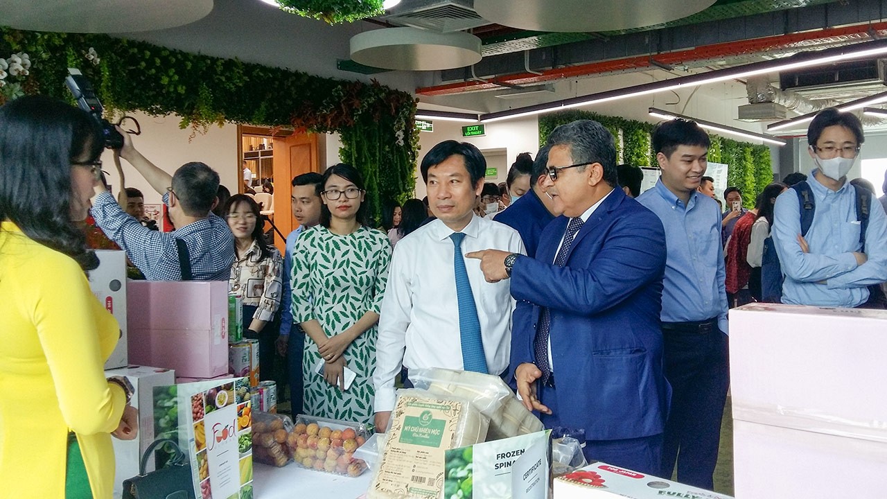 Đưa vải thiều Việt Nam 'quả to, vỏ đỏ, hạt nhỏ, cùi dày' vươn ra thế giới