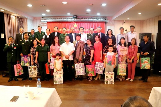 Kỷ niệm 72 năm ngày thương binh liệt sỹ tại Ba Lan ky niem 72 nam ngay thuong binh liet sy tai ba lan