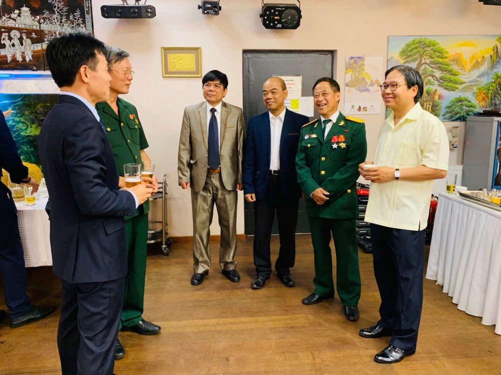 Kỷ niệm 72 năm ngày thương binh liệt sỹ tại Ba Lan ky niem 72 nam ngay thuong binh liet sy tai ba lan