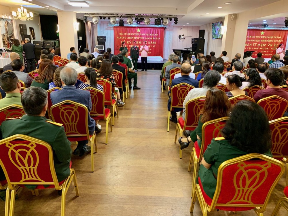 Kỷ niệm 72 năm ngày thương binh liệt sỹ tại Ba Lan ky niem 72 nam ngay thuong binh liet sy tai ba lan