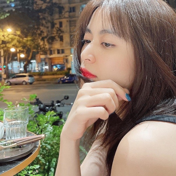 Hoàng Thùy Linh quyến rũ ở tuổi 33