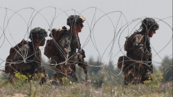 Ảnh ấn tượng tuần 28/6-4/7: Nga, Ukraine, Mỹ, NATO làm ‘dậy sóng’ Biển Đen, Đông Jerusalem ‘sôi sục’ và tai nạn máy bay thảm khốc ở Philippines