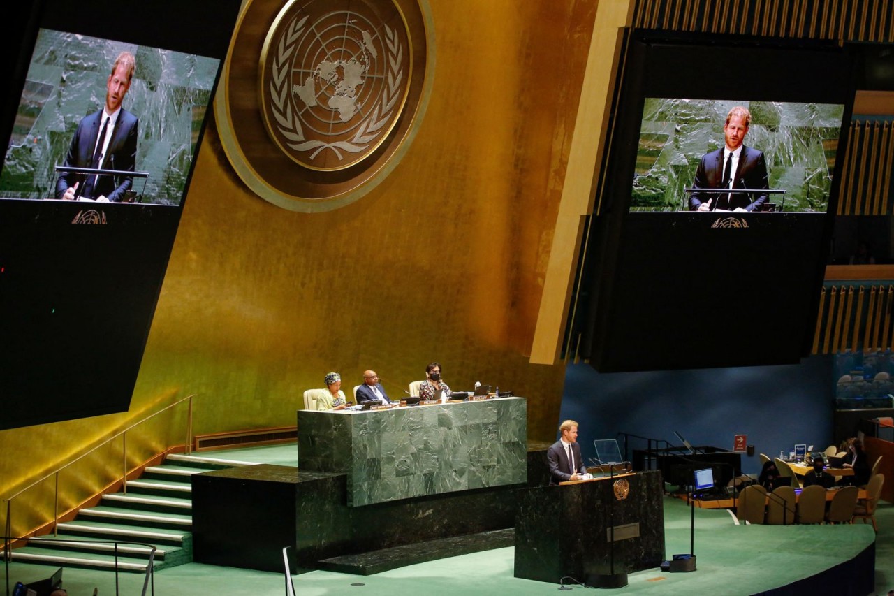 Ảnh ấn tượng tuần (18-24/7): Nga ‘đáp lời’ phương Tây trong cạnh tranh ở Trung Đông, Ukraine luyện quân, Covid-19 căng thẳng tại Trung Quốc