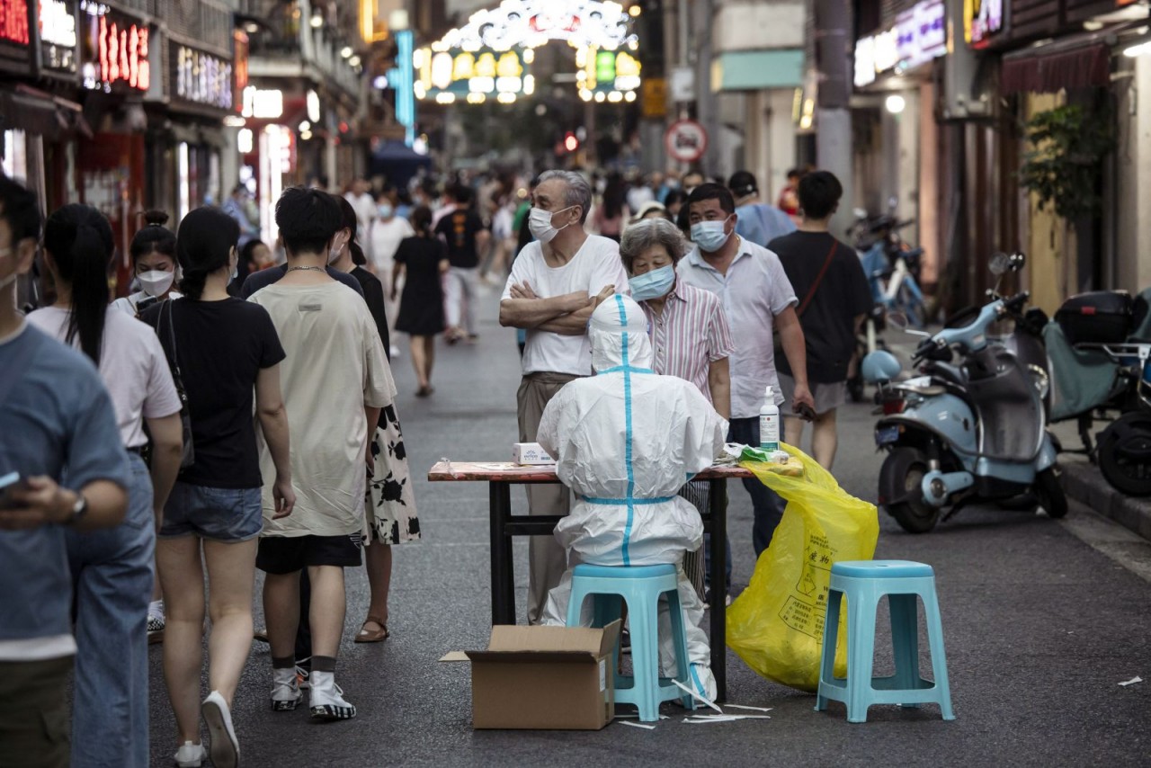 Ảnh ấn tượng tuần (25-31/7): Nga ‘thức thời’ khi lấy lòng châu Phi, Mỹ tìm cách ‘thoát Trung Quốc' về chất bán dẫn, châu Âu mất ngủ vì cháy rừng