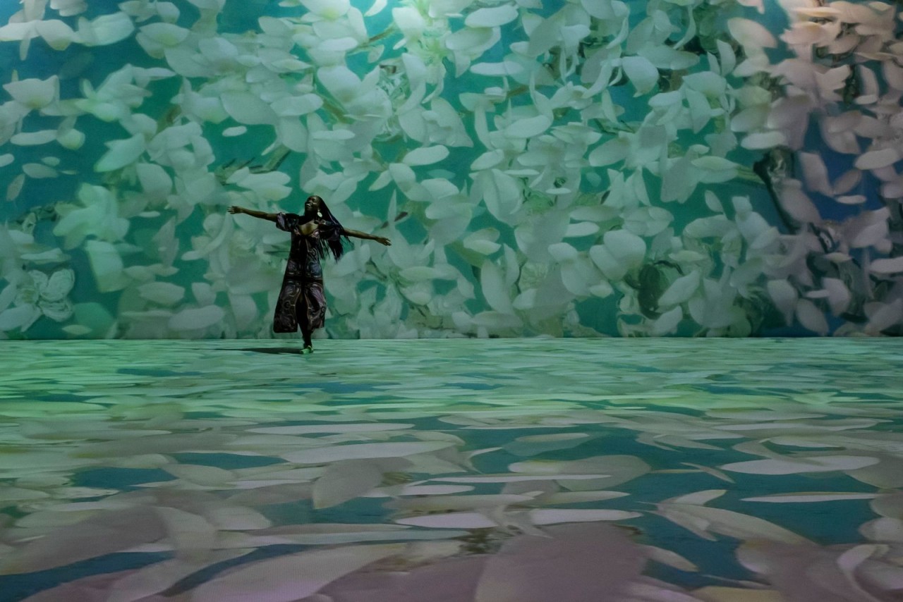 Ảnh ấn tượng tuần (25-31/7): Nga ‘thức thời’ khi lấy lòng châu Phi, Mỹ tìm cách ‘thoát Trung Quốc' về chất bán dẫn, châu Âu mất ngủ vì cháy rừng