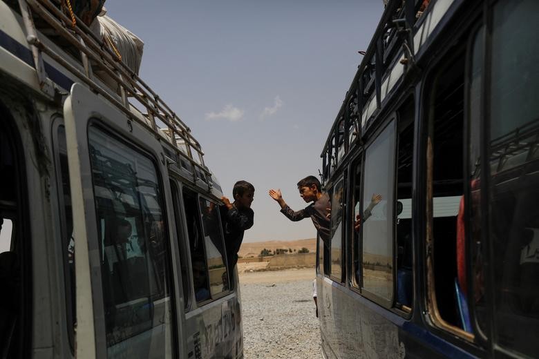 Ảnh ấn tượng tuần (25-31/7): Nga ‘thức thời’ khi lấy lòng châu Phi, Mỹ tìm cách ‘thoát Trung Quốc' về chất bán dẫn, châu Âu mất ngủ vì cháy rừng