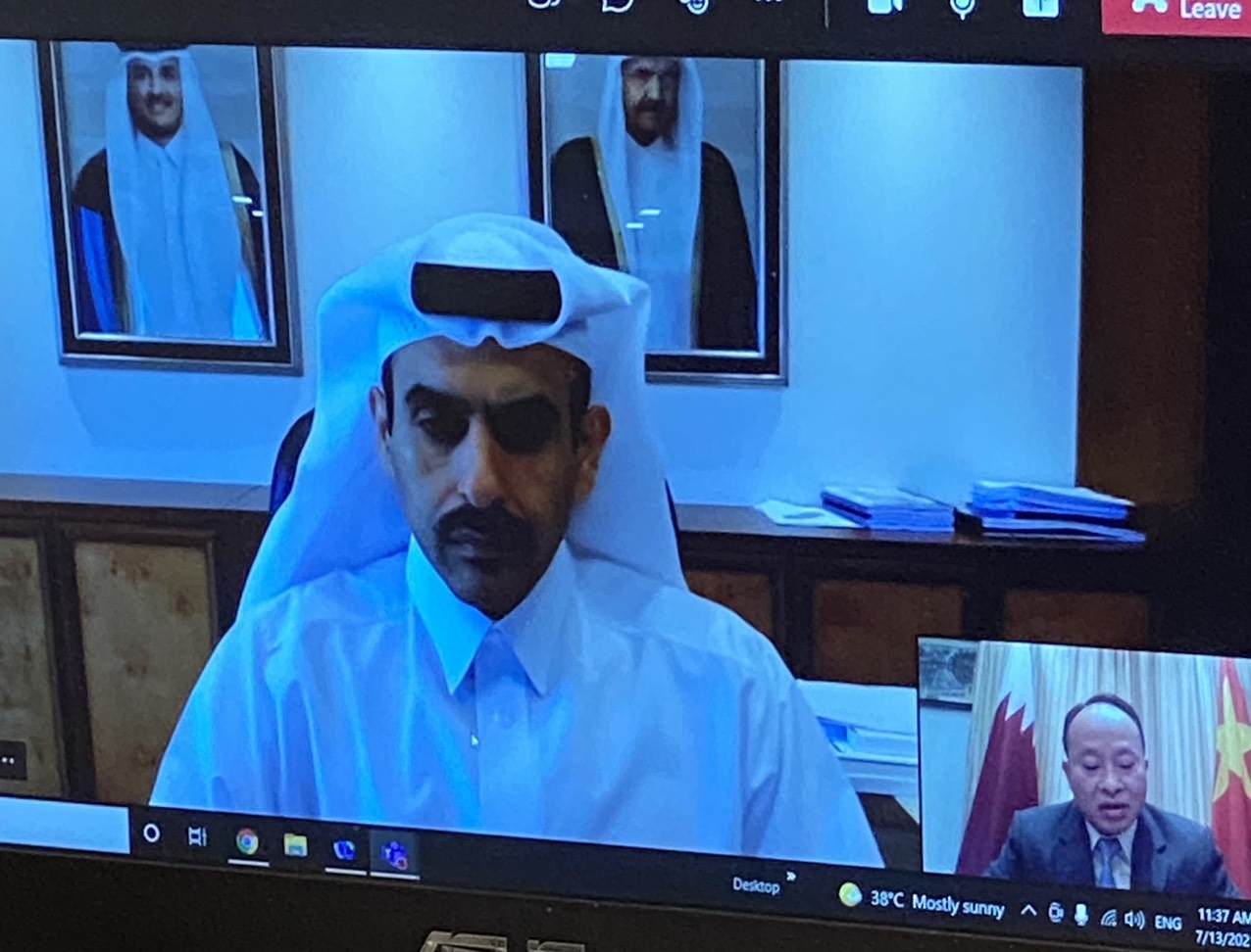 Đại sứ Trần Đức Hùng trao đổi với Bộ trưởng Năng lượng Qatar theo hình thức trực tuyến ngày 13/07/2021. Đại sứ Trần Đức Hùng trao đổi với Bộ trưởng Năng lượng Qatar theo hình thức trực tuyến ngày 13/07/2021.