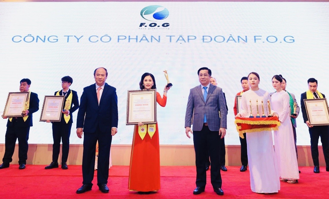 CEO Nguyễn Thu Hồng, Chủ tịch Tập đoàn F.O.G: Nữ doanh nhân tiêu biểu Việt Nam-ASEAN CEO Nguyễn Thu Hồng, Chủ tịch Tập đoàn F.O.G: Nữ doanh nhân tiêu biểu Việt Nam-ASEAN