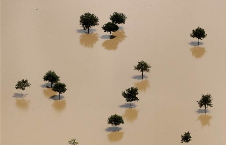 Kinh tế Mỹ "gặp hạn" vì bão tố