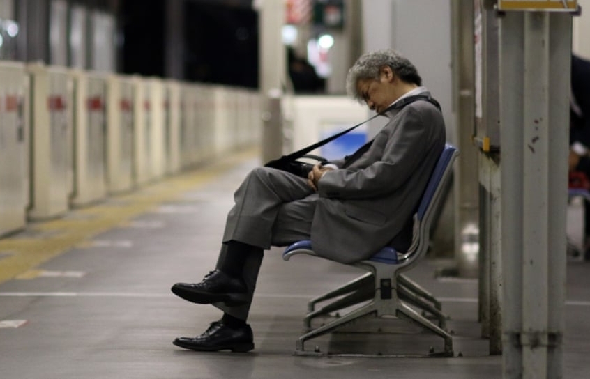 Karoshi - 'phần thưởng' không mong đợi cho kẻ dùi mài vì công việc