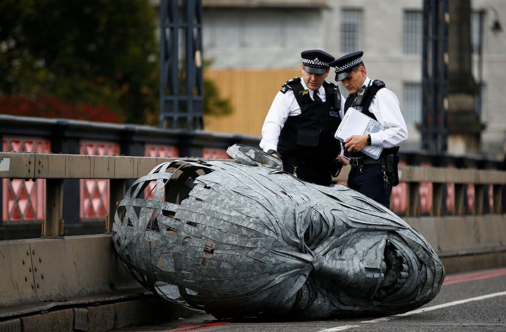 sang kien be best cua ba trump noi dau gaza va bom dan mua xuan hoa binh o syria