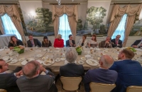 thu truong thuong truc bui thanh son hoi dam tro ly ngoai truong hoa ky david stilwell