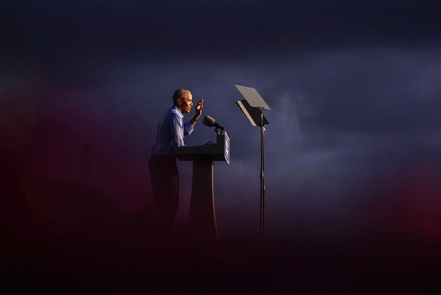 Ảnh ấn tượng tuần (19-25/10): Điều chưa từng có tiền lệ ở bầu cử Mỹ, lũ lụt miền Trung và nỗi đau xung đột Armenia-Azerbaijan Ảnh ấn tượng tuần (19-25/10): Điều chưa từng có tiền lệ ở bầu cử Mỹ, lũ lụt miền Trung và nỗi đau xung đột Armenia-Azerbaijan