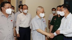 Tổng Bí thư Nguyễn Phú Trọng tiếp xúc cử tri TP Hà Nội trước kỳ họp thứ hai Quốc hội khóa XV