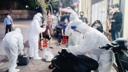 Covid-19 sáng 16/10: Số ca nặng giảm sâu, Hà Nội không kiểm soát người ra vào, ca cộng đồng ở Hà Nam vẫn cao, dịch phức tạp tại Thanh Hóa