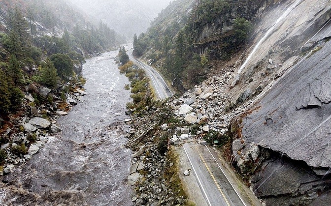 Ảnh ấn tượng tuần 25-31/10: Tổng thống Nga quyết định cấp khí đốt cho EU, Thượng đỉnh G20, Covid-19 và triển lãm tang lễ quốc tế