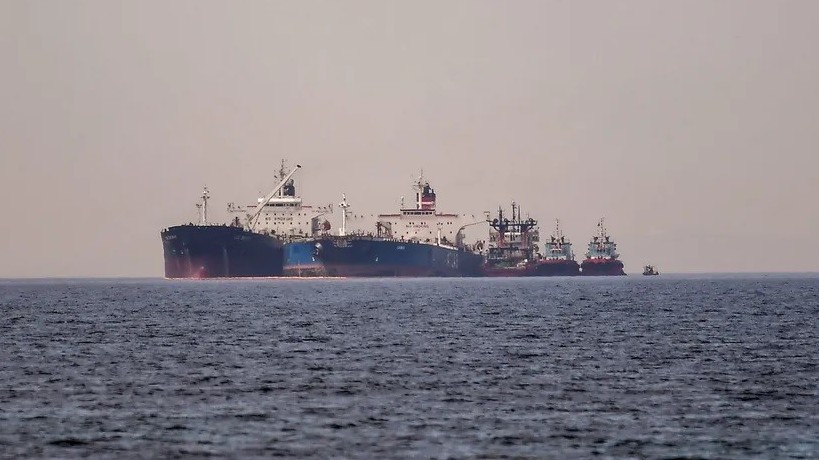 Báo Mỹ: Bất chấp ý kiến cản trở, EU thông qua gói trừng phạt thứ 8 đối với Nga, dầu mỏ bị gọi tên