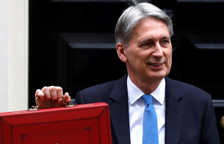 Anh công bố báo cáo ngân sách mùa Thu