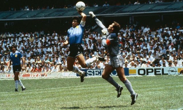 Có một Maradona ‘chất lừ’ và giai thoại ‘Bàn tay của Chúa’