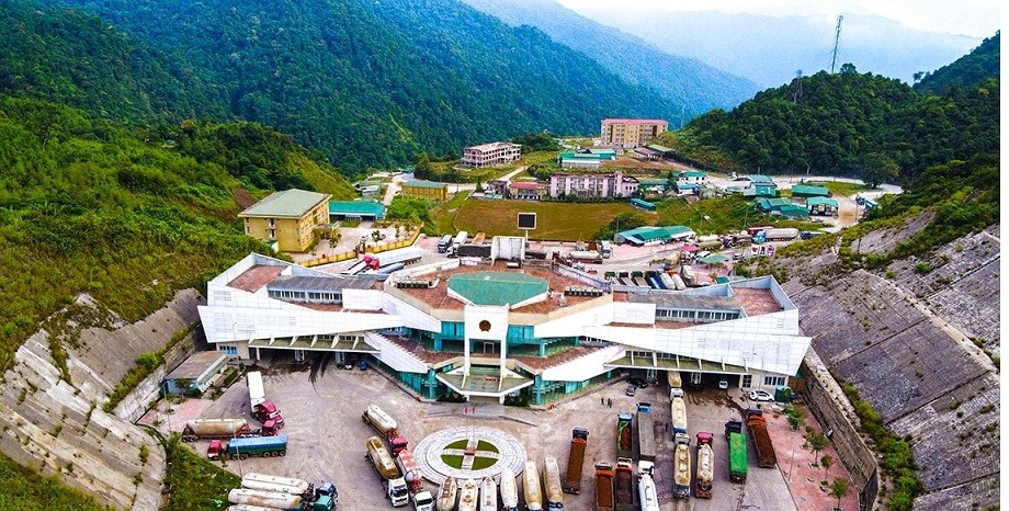 Toàn cảnh Cửa khẩu Quốc tế Cầu Treo, Hà Tĩnh. (Nguồn: Báo Hà Tĩnh) Toàn cảnh Cửa khẩu Quốc tế Cầu Treo, Hà Tĩnh. (Nguồn: Báo Hà Tĩnh)