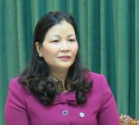 tet 2019 nhung chiec banh kem bo tao hinh cay dao mai hut khach