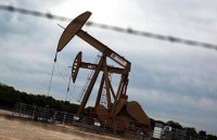 gia dau chau a cham muc cao nhat ke tu thang 72015