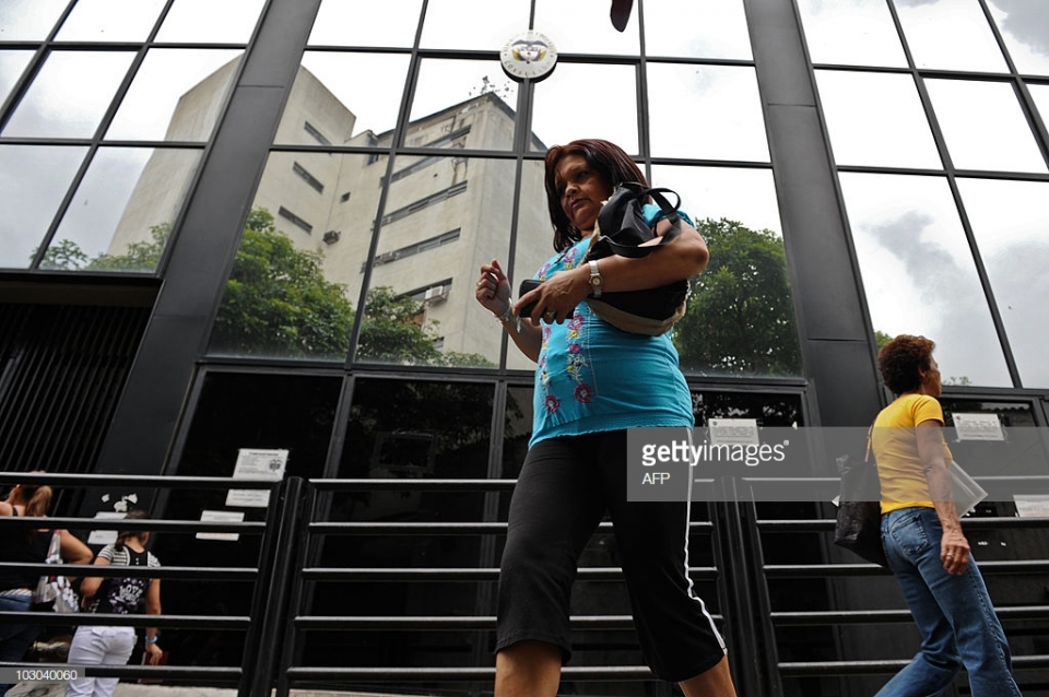 Venezuela và Colombia trục xuất nhân viên ngoại giao của nhau để trả đũa