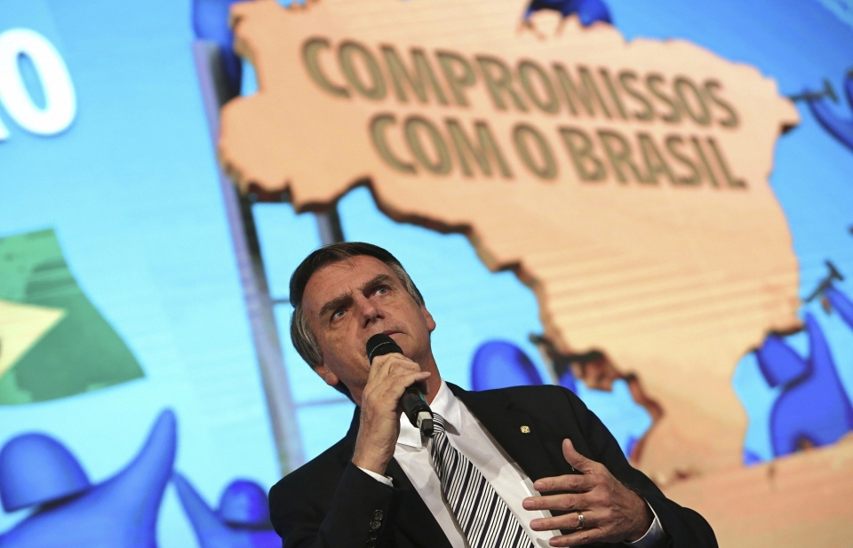 Tổng thống Brazil: Không có tiền án, công dân sẽ được mang súng