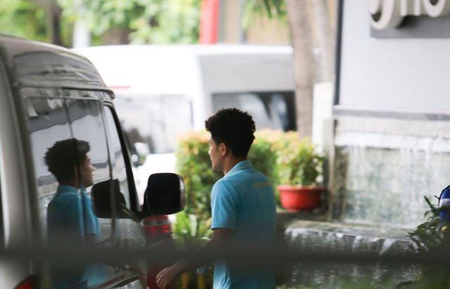 Sau trận đấu tốn nhiều sức, U22 Việt Nam nhận quà ý nghĩa của HLV Park