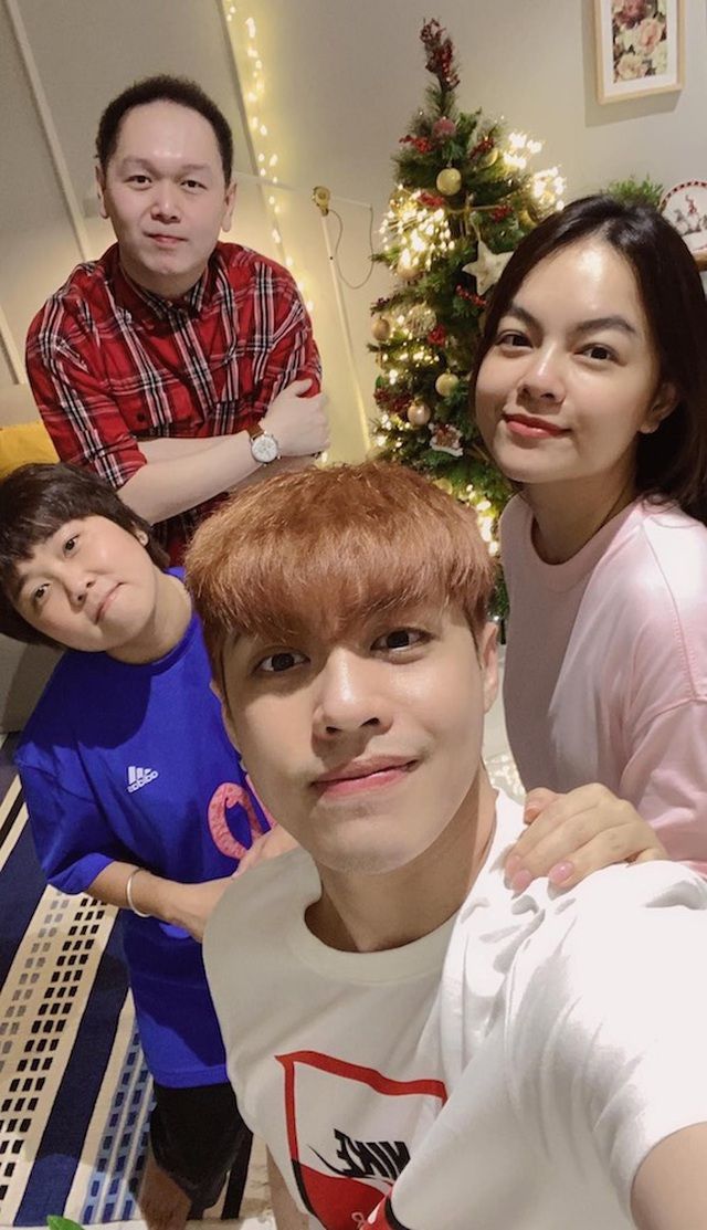 Người mới, người cũ của Hồ Ngọc Hà thi nhau khoe ảnh con yêu; nửa đùa nửa thật về quan hệ Noo Phước Thịnh-Mai Phương Thúy Người mới, người cũ của Hồ Ngọc Hà thi nhau khoe ảnh con yêu; nửa đùa nửa thật về quan hệ Noo Phước Thịnh-Mai Phương Thúy