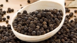 Giá tiêu hôm nay 27/9, thị trường trì trệ, hồ tiêu Việt xuất khẩu đang bị mất thị phần, doanh nghiệp gặp rào cản