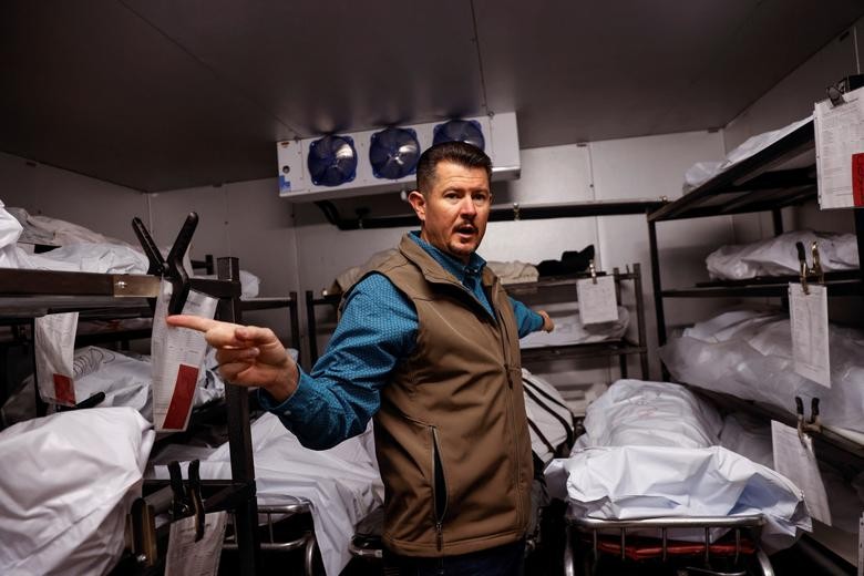 Ảnh ấn tượng tuần 13-19/12: Thượng đỉnh Nga-Trung Quốc bàn tất cả vấn đề cấp bách, Dòng chảy phương Bắc 2 làm nóng cuộc gặp Đức-Ba Lan và Covid-19